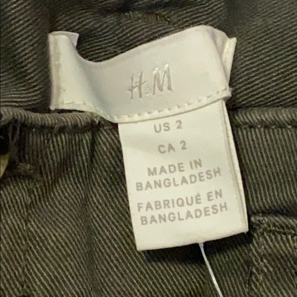 🎉 H&M Green Belted Pants - Picture 6 of 6